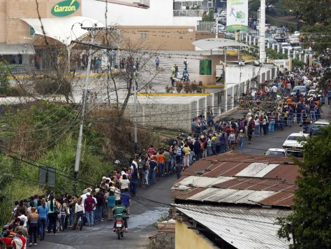 Venezuela-food-line-Reuters.png